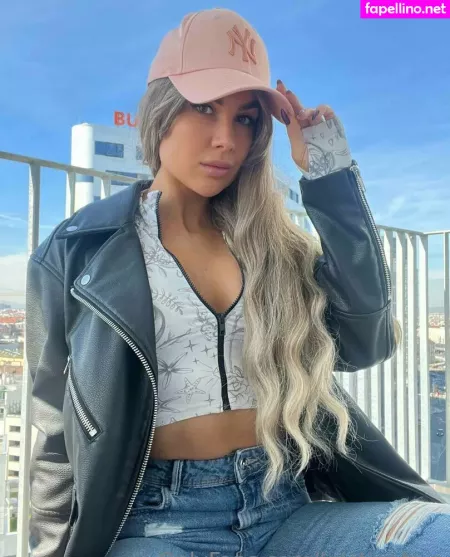 Kristinafrye OnlyFans Thumbnail #5EqXfuwBSp