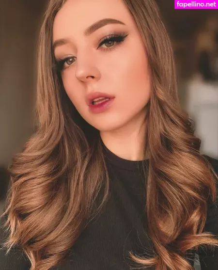 Kristixxx OnlyFans Thumbnail #OOIvhXJP7h