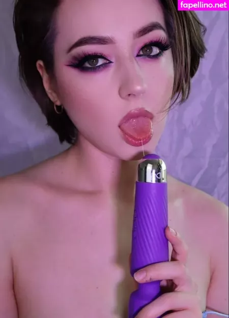 Kristixxx OnlyFans Thumbnail #mBZAD2FTPy