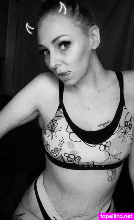 Kristybaefree OnlyFans Thumbnail #emKVRM8unl