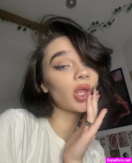 Krisyourgirlfriend OnlyFans Thumbnail #9oGALtCJdE