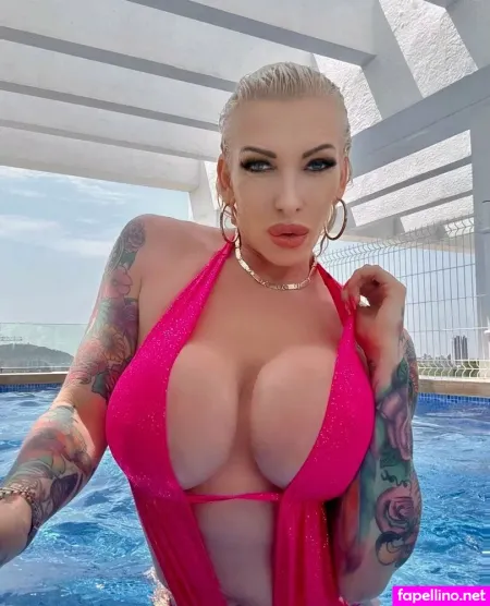 Krisztinaserenyvip OnlyFans Thumbnail #8q0ZyacAc8