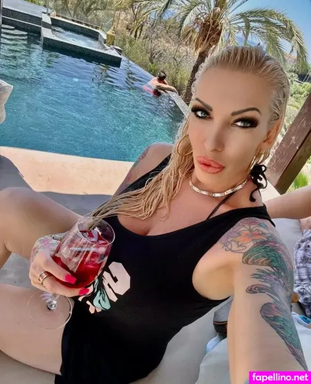 Krisztinaserenyvip OnlyFans Thumbnail #iZUmBomBhs