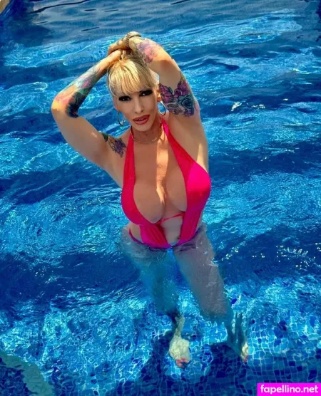 Krisztinaserenyvip OnlyFans Thumbnail #r0THRaE9ps