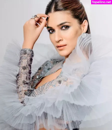 Kriti Sanon OnlyFans Thumbnail #9RQ38yf63o