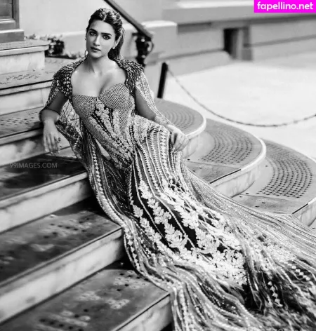 Kriti Sanon OnlyFans Thumbnail #ztD2V8EbfT