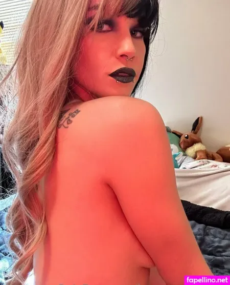 Krowsandcastles OnlyFans Thumbnail #Z9PpLdjYEI