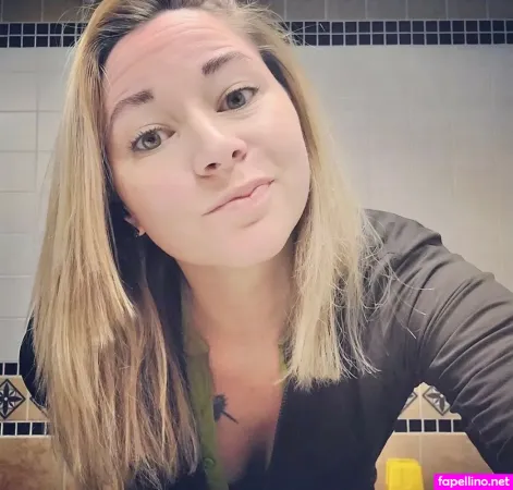 Kryptickannoli OnlyFans Thumbnail #8otQyvMVMk