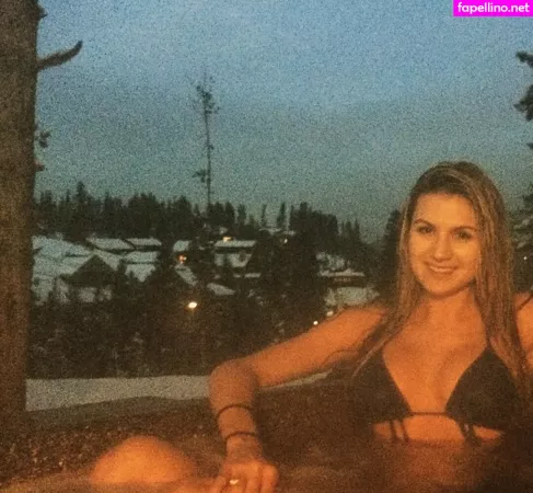 Krystal Gable OnlyFans Thumbnail #Bxoj5i2usr