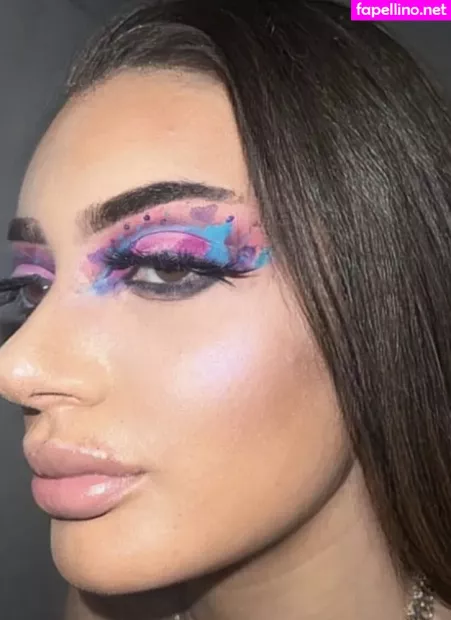 Krystaleeliz OnlyFans Thumbnail #RXFOyAkWm9