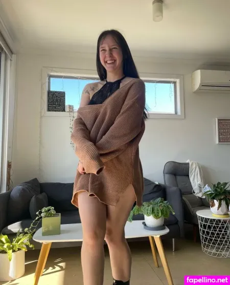 Krystalfawn OnlyFans Thumbnail #AJMxBHfmXd