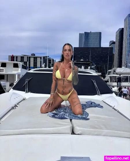 Krystalmfree OnlyFans Thumbnail #UNc6C5EL2a