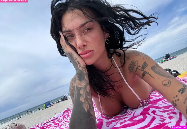 Krystalmfree OnlyFans Thumbnail #wKFQ4Cr28s
