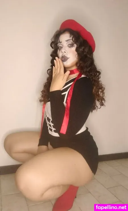 Krystalmirfree OnlyFans Thumbnail #oLZbhtymo9
