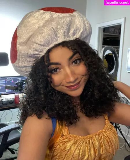 Krystalogy OnlyFans Thumbnail #4V1xln6YSf