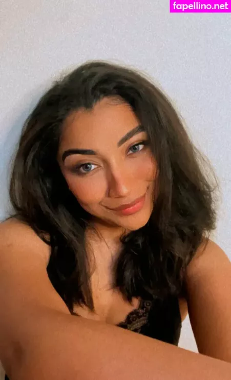 Krystalogy OnlyFans Thumbnail #Y98UEyLgjz