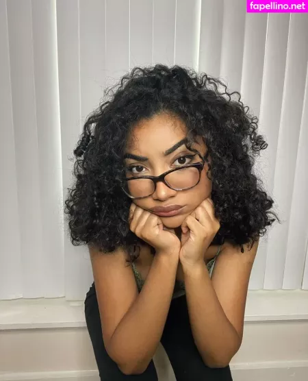 Krystalogy OnlyFans Thumbnail #q4fKy05omn