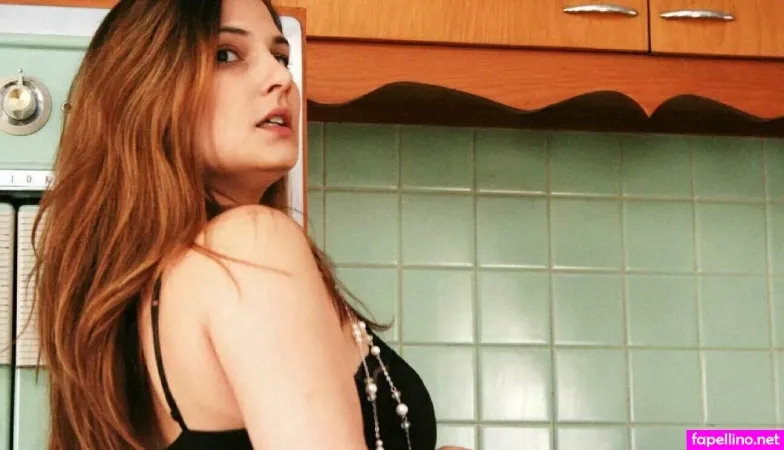 Krystalsparksfree OnlyFans Thumbnail #9BJtOqw217
