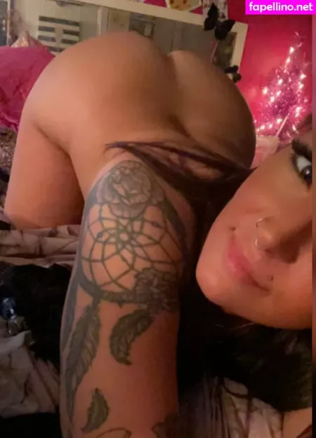 Krystalxlight OnlyFans Thumbnail #9wqyWjTBdV