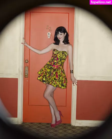 Krysten Ritter OnlyFans Thumbnail #Erz3BzOwD2