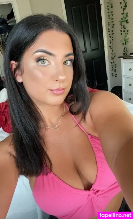 Krystin Fulton OnlyFans Thumbnail #lLar4tE4N1