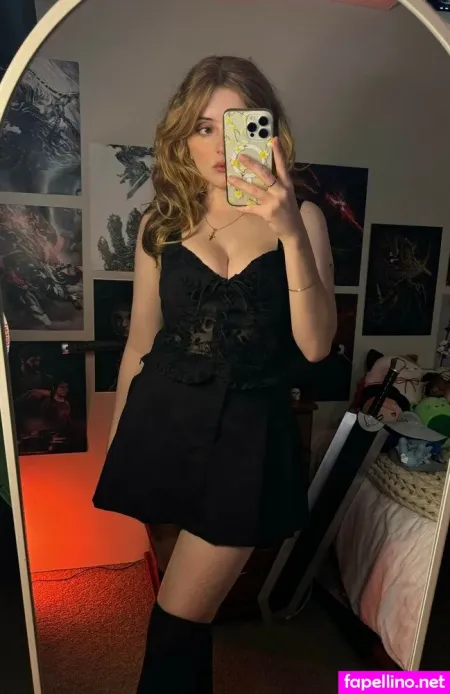 Krysttl OnlyFans Thumbnail #I3wd9S7Xff