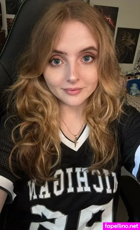 Krysttl OnlyFans Thumbnail #vUjNP8WCqR