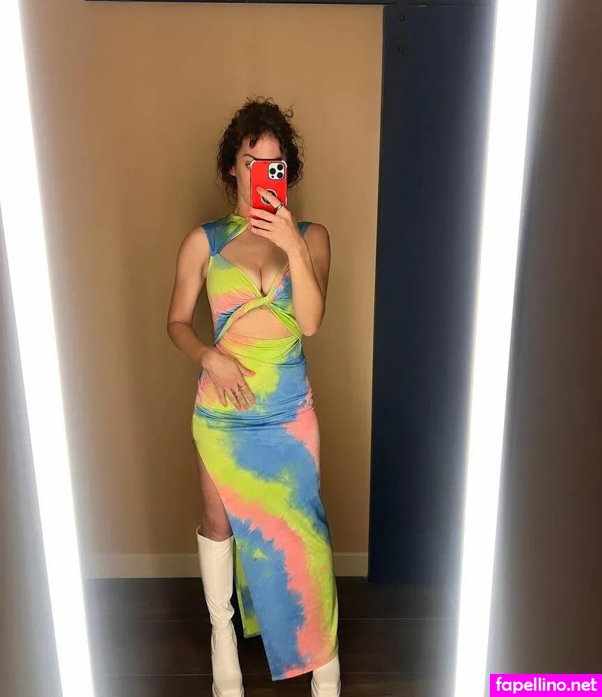 https:, krystynahutch, krystynahutchinson Nude Leaked OnlyFans Photo #rSxMMRZh71
