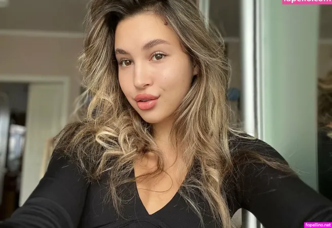 Ksenia A OnlyFans Thumbnail #dc7DePwUMD