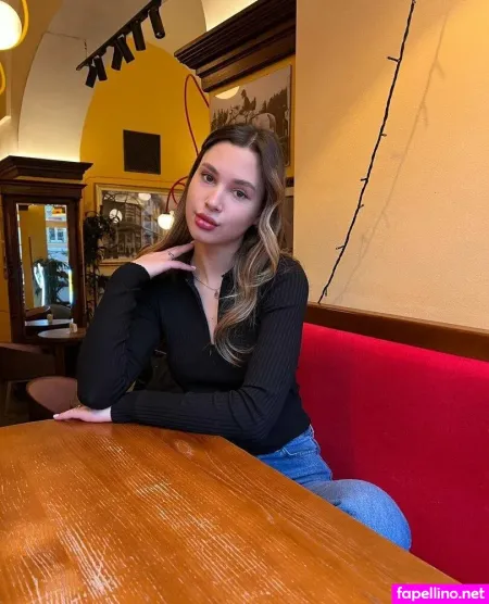 Ksenia A OnlyFans Thumbnail #msh6hmyvxn