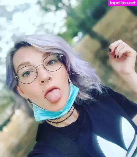 Ksenia Anisimov OnlyFans Thumbnail #s7YCAtLIQm
