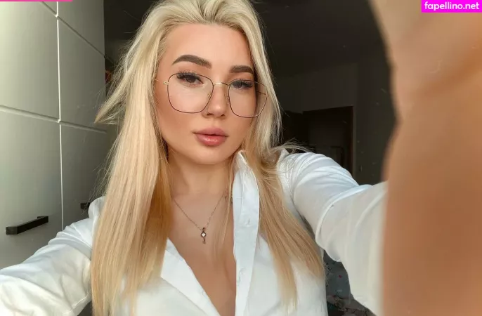 Kseniya Alexandrova OnlyFans Thumbnail #lZgVPHxQYG