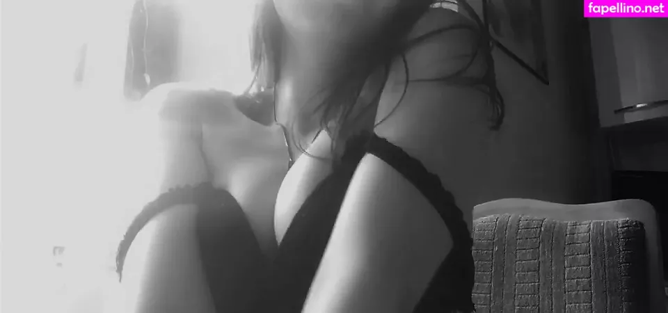 Kseniyaa OnlyFans Thumbnail #B9jhiFgUkR