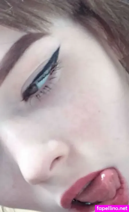 Ksenkanesesh OnlyFans Thumbnail #PHkLiBIWe0