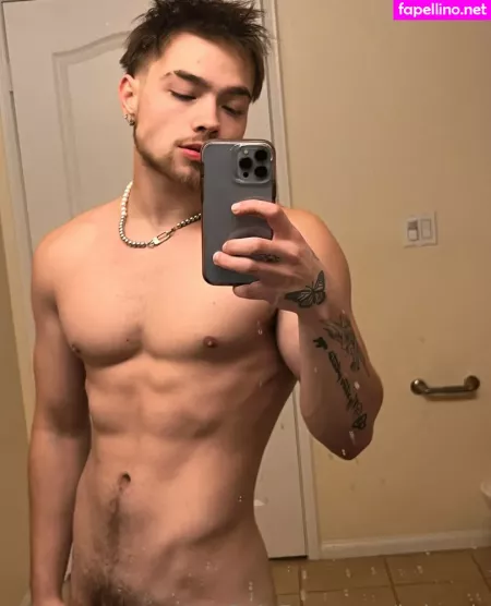 Kshredz OnlyFans Thumbnail #ZDJc3BKCu7