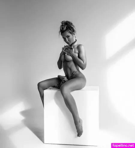 Ksusha Lioness OnlyFans Thumbnail #mFw7f1uHGD