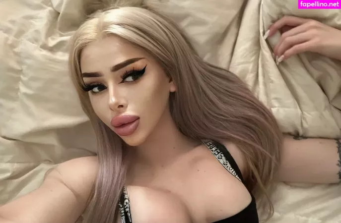 Ksushechkakkk OnlyFans Thumbnail #W5JcChLkkV