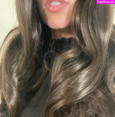 Kswifey OnlyFans Thumbnail #0mKOzWFyYf