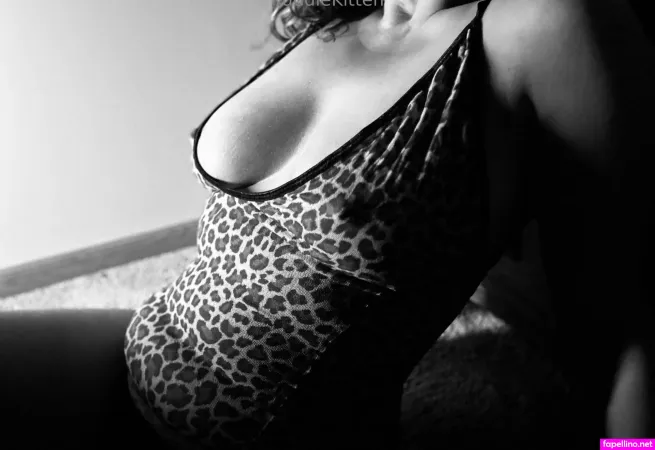 Kuddlekitten OnlyFans Thumbnail #0iwc1L38Yi