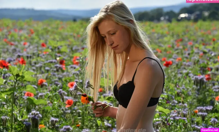 Kuhmdchen Silvana OnlyFans Thumbnail #8SSBzRe2Fd