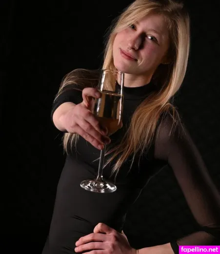 Kuhmdchen Silvana OnlyFans Thumbnail #qmKKVw5thw