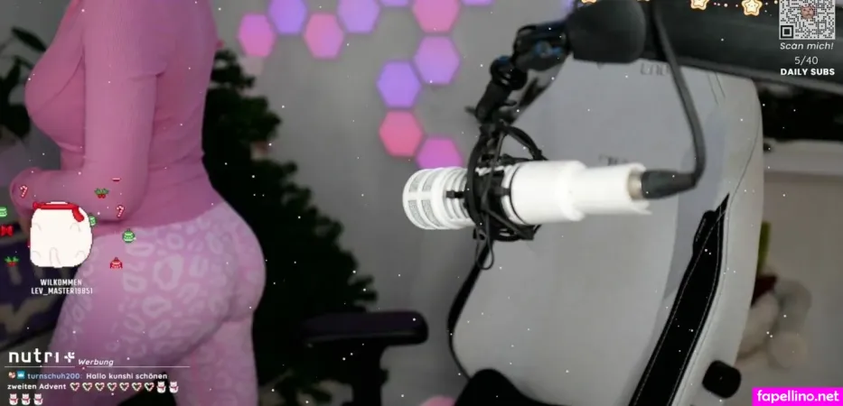 Kunshikitty 9 OnlyFans Thumbnail #HZNxHvUrDn