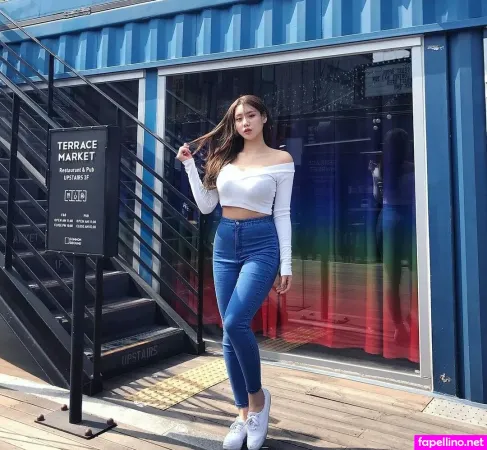 Kurbiix OnlyFans Thumbnail #7W5mkneUp4