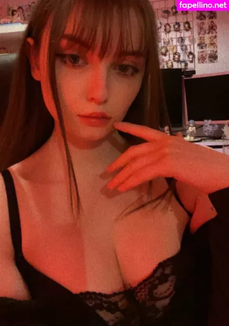 Kuroebun OnlyFans Thumbnail #gGMh76VHXw