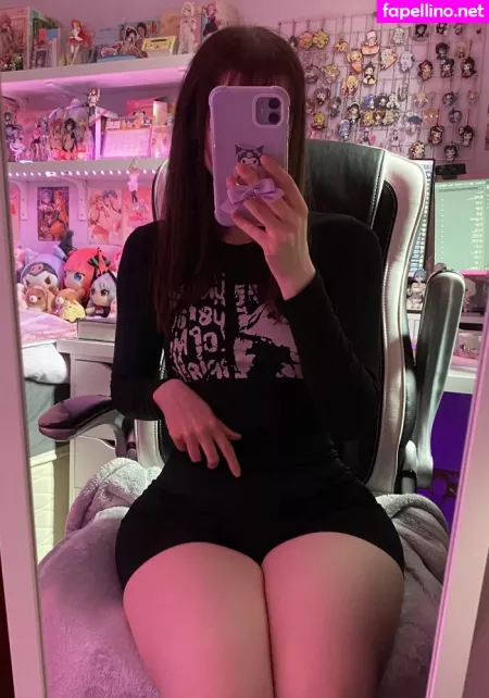 Kuroebun OnlyFans Thumbnail #z67jNJOjzf