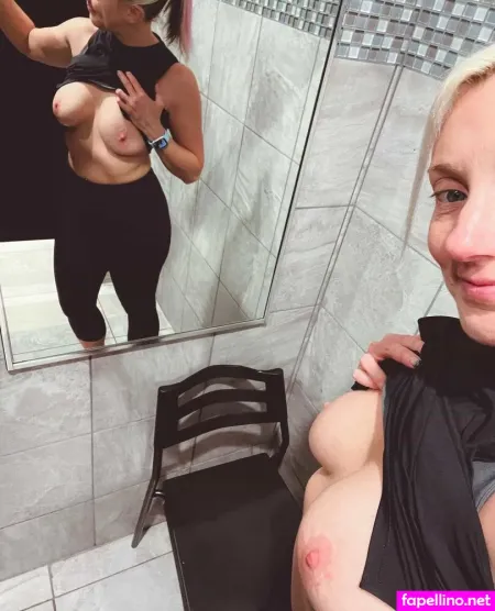 Kurvyblondewife OnlyFans Thumbnail #P6R0mZ3Fx4