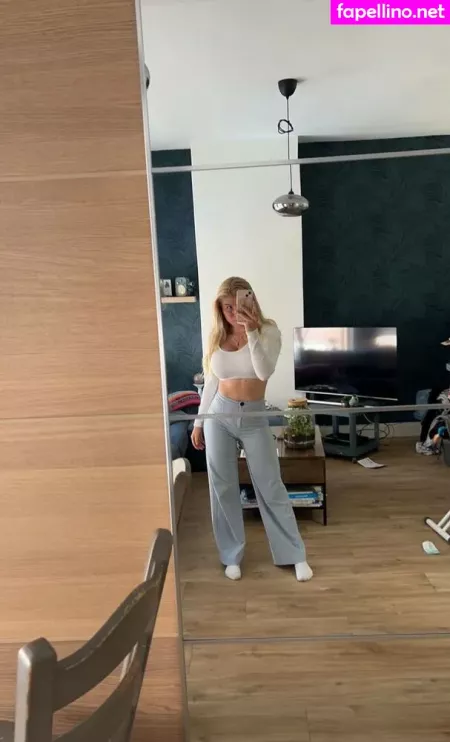 Kusrubxx OnlyFans Thumbnail #1mzzqQ4BwT