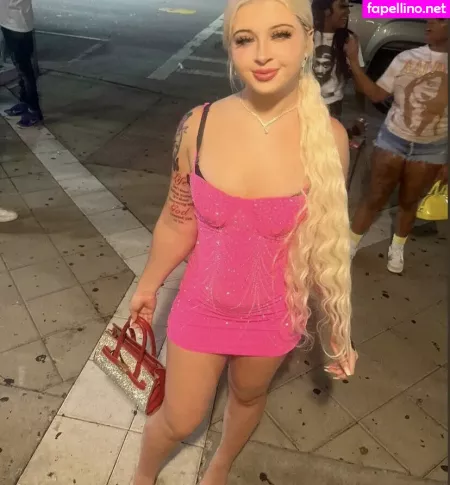 Kuttemreece OnlyFans Thumbnail #6u8fANKUdB