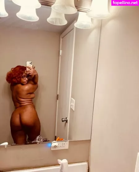 Kweenbee982 OnlyFans Thumbnail #GGeeVQ3Mm3