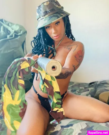 Kweendezire OnlyFans Thumbnail #8JTPpiA0V8